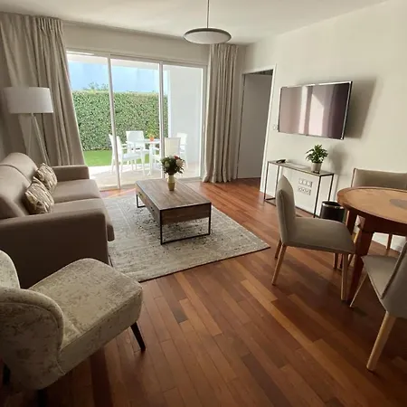 Hr Hotel-restaurant & Marin מלון