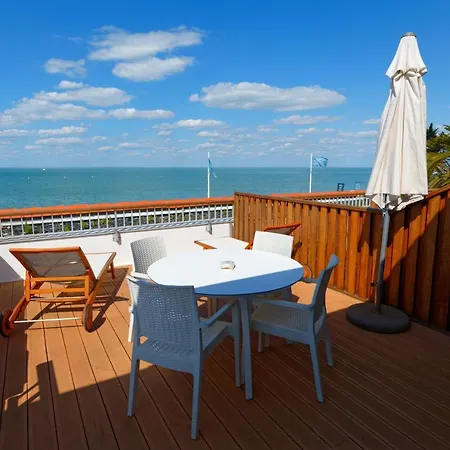 Hr Hotel-restaurant & Marin 5*