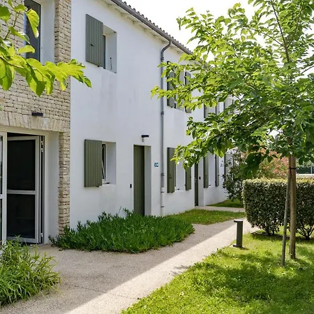 Hr Hotel-restaurant & Marin