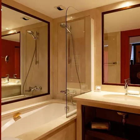 Hr Hotel-restaurant & Marin 5*