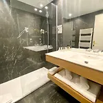 Hr Hotel-restaurant & Marin 酒店 5*