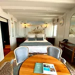 Hr Hotel-restaurant & Marin 5*