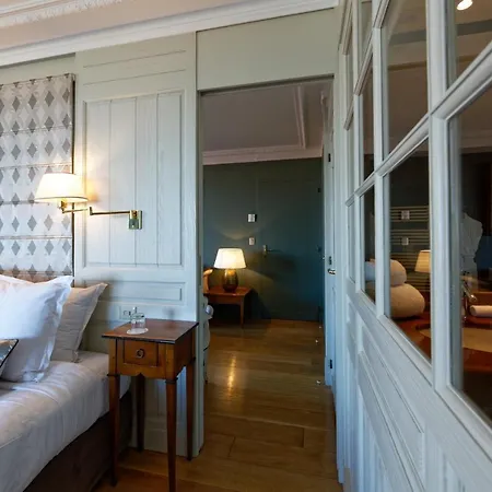 Hr Hotel-restaurant & Spa Marin 5* 拉弗洛特