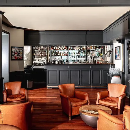 Hr Hotel-restaurant & Marin La Flotte