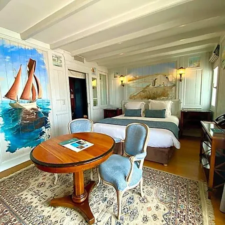 Hotel Hr Hotel-restaurant & Marin La Flotte