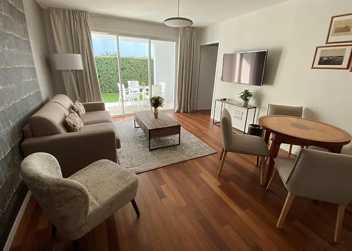 Hr Hotel-restaurant & Marin فندق