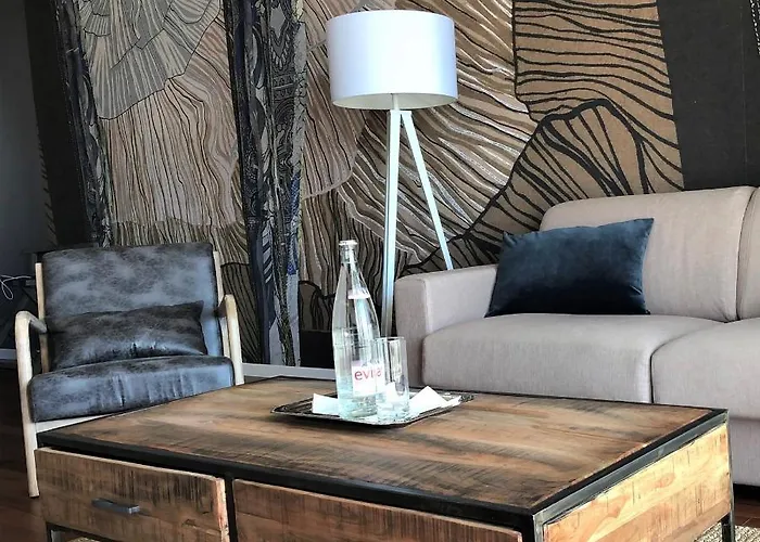 Hr Hotel-restaurant & Marin فندق