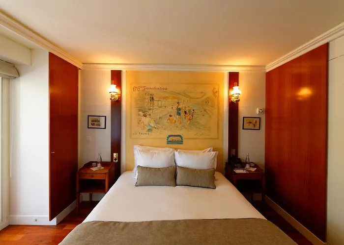 Hr Hotel-restaurant & Marin فندق مدينة لا فلوت