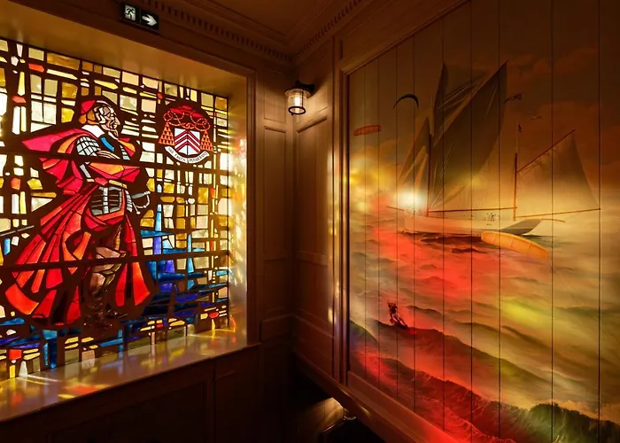 فندق Hr Hotel-restaurant & Marin