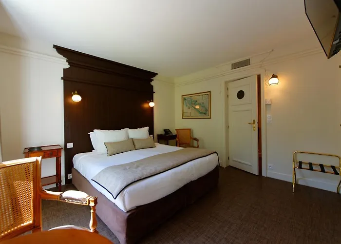 فندق Hr Hotel-restaurant & Marin