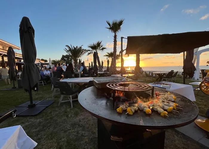 فندق Hr Hotel-restaurant & Marin 5*