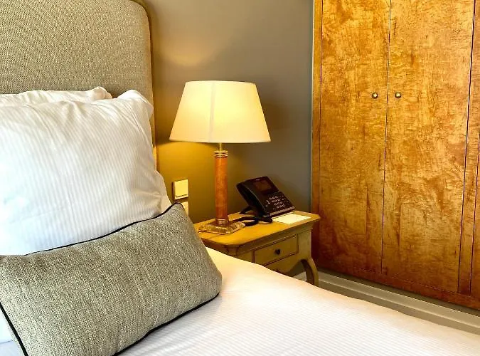 فندق Hr Hotel-restaurant & Marin