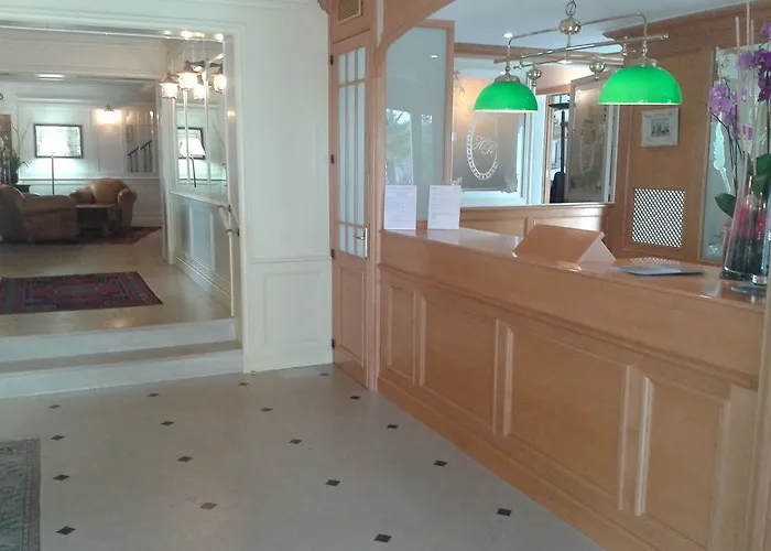 Hr Hotel-restaurant & Marin مدينة لا فلوت